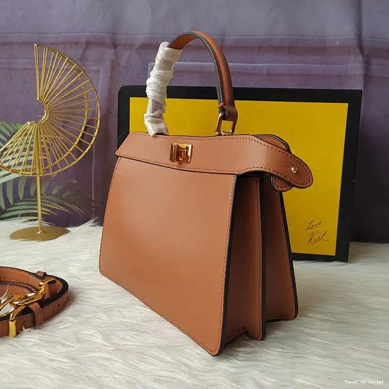 Cheap HOT Petite ISeeU Leather Bag Nappa Peekaboo In Brown Fendi 0628